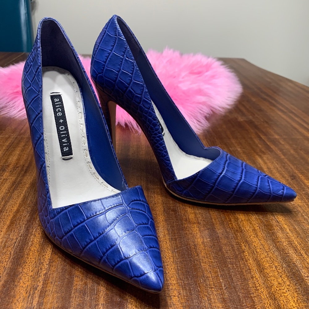 NWOT Alice and Olivia heels